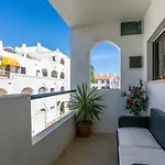 Апартаменты Correia