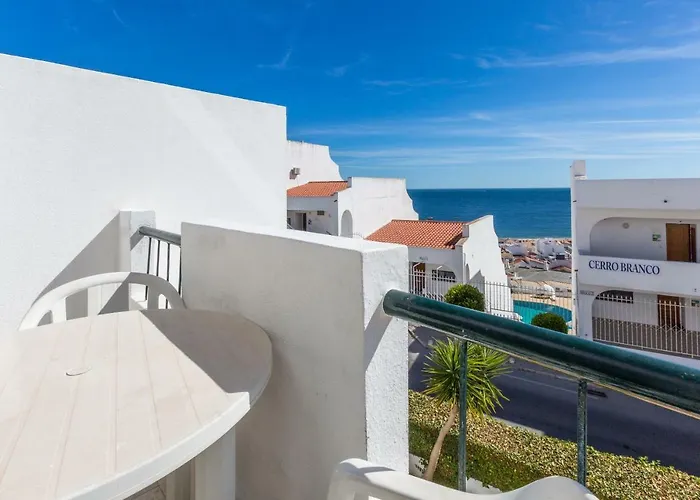 Apartment Correia *